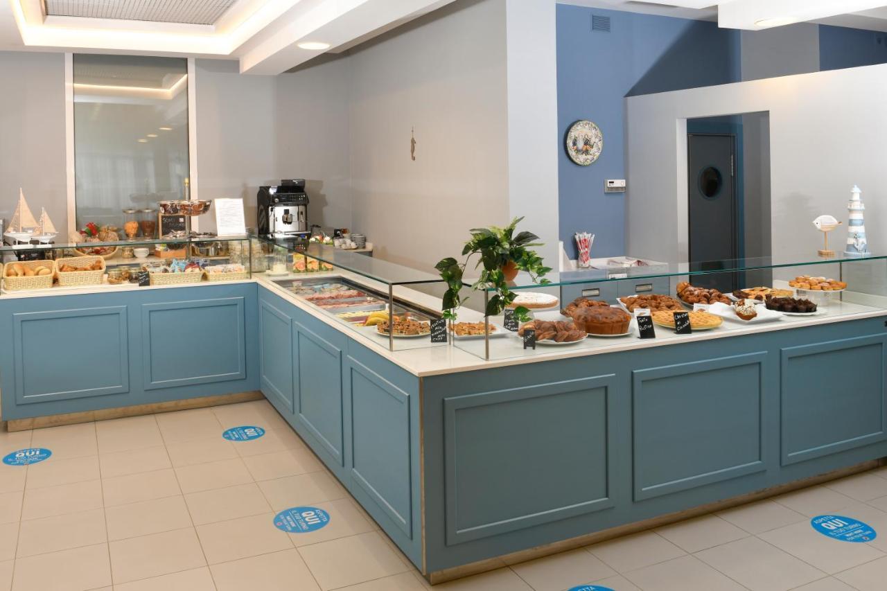 Hotel Torretta カットーリカ エクステリア 写真