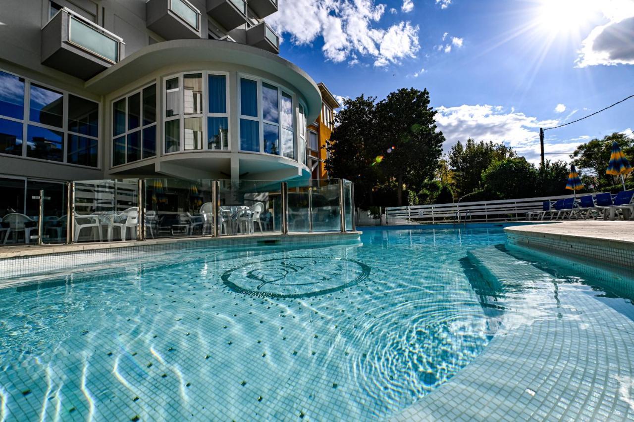 Hotel Torretta カットーリカ エクステリア 写真